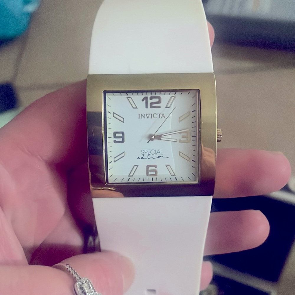 Invicta